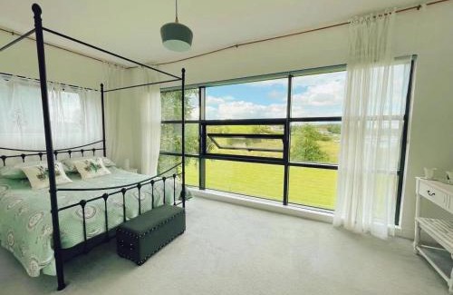 Belturbet Casa | 湖景度假屋Lakeview Vacation Home