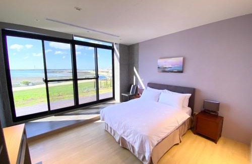 Huxi Casa | 澎湖拾滬海景會館 Stone Mansion Seaview Hotel