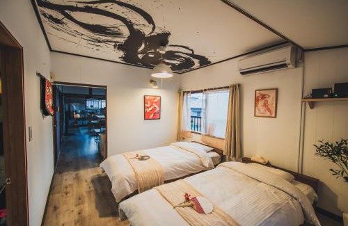 Sakaide Villa | 瀬戸内一棟貸切 サウナとアートの宿 Sei-Jima Retreat