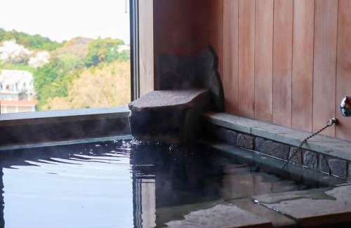 Shimotaga Casa | 熱海 徒然荘-Atami Tsurezure sou- Log house and SPA