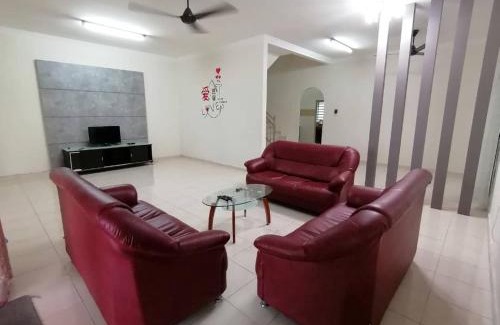 Sitiawan Apartamento | 爱民宿 Love House