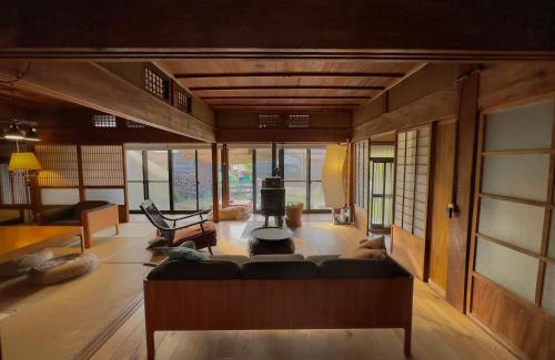 Sennan District Casa | 犬と泊まれる平屋Dog friendly house 黄昏