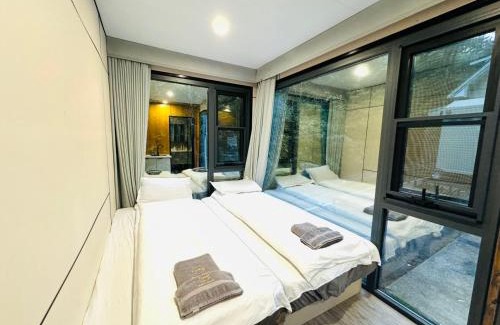 Hakone Otro | 箱根コンテナステイ コンビニすぐ 海賊船に乗ろう