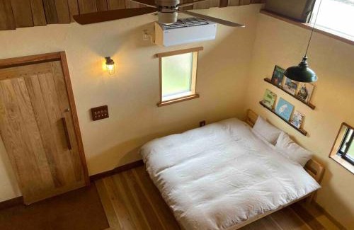 Wake Apartamento | 自然素材でリノベした木の香り漂う貸切宿｜藤野民宿（Fujino Guest House）