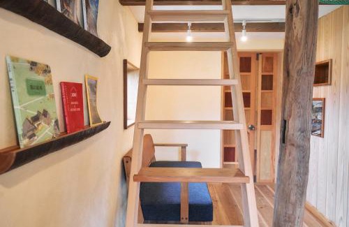 Wake Apartamento | 自然素材でリノベした木の香り漂う貸切宿｜藤野民宿（Fujino Guest House）