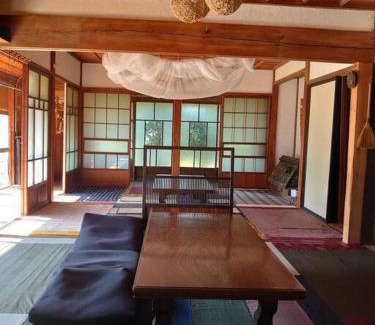Shimada Casa | 貸切囲炉裏古民家おれっちのひみつきち7名様まで同額