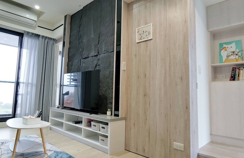 Toucheng Apartamento | 走路3分鐘到海邊玩沙踏浪、海天一色大坑腳踏車步道、觀賞龜山島日出,或者享受著眺望蘭陽平原的悠閒,待在宜蘭吧! 躺著看山看海。