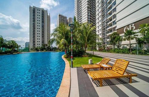 Central District Apartamento | 轻奢风三房三厕休闲套房6-12人适合家庭入住 金海湾 Danga Bay