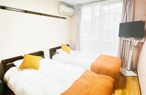 Horinouchi Apartamento | 雀色方南 新宿駅まで14分 東京駅まで30分 方南町徒歩8分 寝室二つ 最大4人 洗濯機 キッチン 電子レンジ