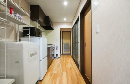 Horinouchi Apartamento | 雀色方南 新宿駅まで14分 東京駅まで30分 方南町徒歩8分 寝室二つ 最大4人 洗濯機 キッチン 電子レンジ