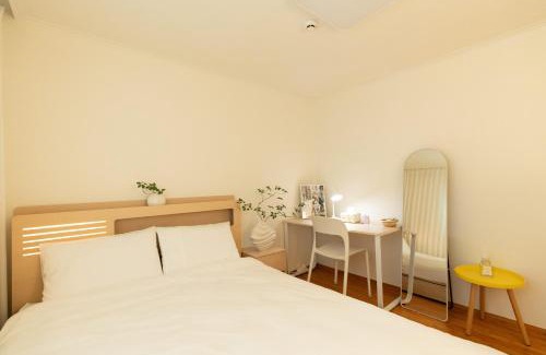 COEX Apartamento | 강남 Cozy Nest #Gangnam trip #COEX #서울세계불꽃축제#잠수교뚜벅뚜벅축제#한강트래킹#강남세브란스병원#대치동#감성숙소#정릉#인사동#명동#서울타워