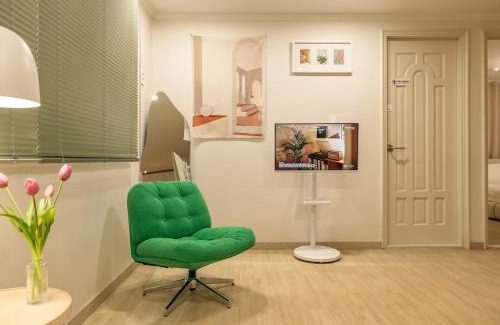 Cheongpa-dong Apartamento | 서울역 도보, 최대 7인, 예쁜 감성 숙소, 유명 관광지 이동 편리, 공항 철도