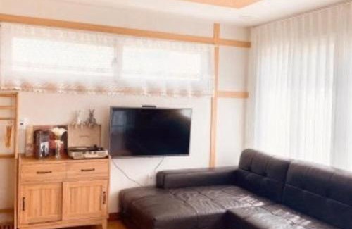 Andeok Apartamento | 제주 웅장한 산방산뷰 사계2248 달무리동 감성숙소