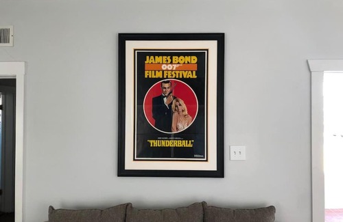 El Paso Casa | 007 themed airbnb Yes 5 min FORT BLISS