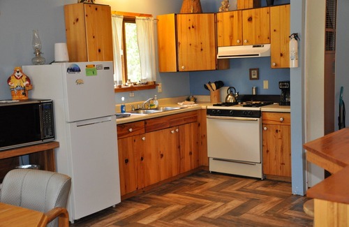 Bayfield Cabina | 01) The Fishing Lodge