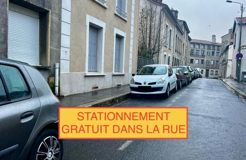 Cret de Roc Apartamento | 016 CHIC & COSY GRAND APPART MODERNE 65m2 HYPERCENTRE WIFI SMART TV NETFLIX