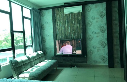 Taman Mount Austin Apartamento | 02-AUSTIN REGENCY HOMESTAY for 2pax Pool View