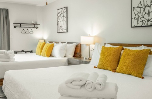 Lookout Valley Neighborhood Association Cabina | 02: The Wright Suite - A PMI Scenic City Vacation Rental