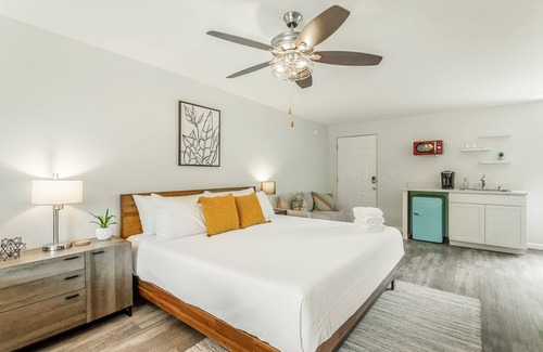 Chattanooga Cabina | 02: The Wright Suite - A PMI Scenic City Vacation Rental