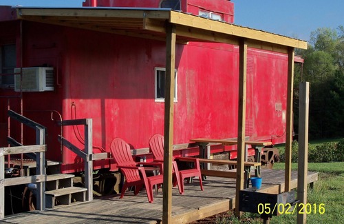 Fancy Gap Cabina | # 042 - Auténticos ferrocarril cabooses Y Depot junto a la Blue Ridge Parkway