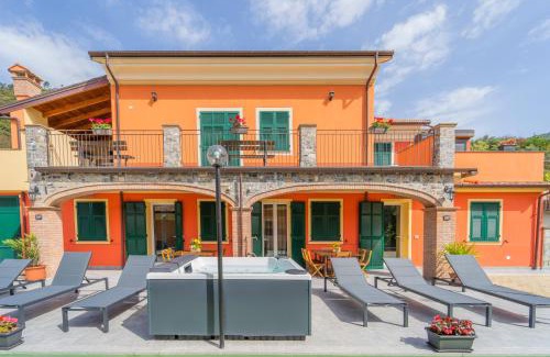 Casarza Ligure Apartamento | 045b - Villetta Moderna 02-24E con VASCA IDROMASSAGGIO in giardino, solo 15 minuti da Mare e Spiaggia - Posto Auto GRATUITO