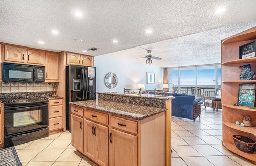 Garden City Condominio | 0611 Waters Edge Resort 2 Bedroom Condo by RedAwning