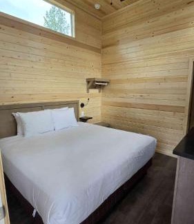 Valle Chalet De Esquí | 061B Grand Canyon South Rim Chalet with King Bed