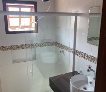 Pontal da Cruz Apartamento | 07 Apartamento com vista para a montanha