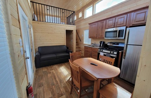 Valle Cabaña | 076 Tiny Home near Grand Canyon South Rim Sleeps 8