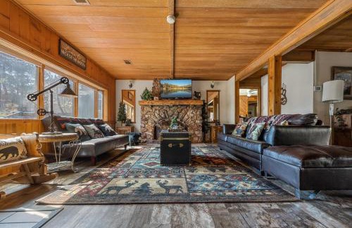 The Village Casa | 086 - The Village Cottage Oasis - Meredith Lodging