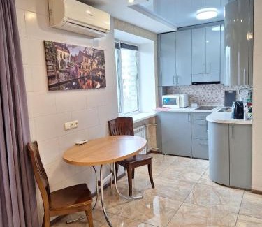 Dnipro Apartamento | 1-комнатная на левом берегу Днепра