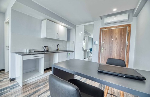 Atasehir Apartamento | 1+1 Flat Located In Aesthetic Centers Area In Ataşehir
