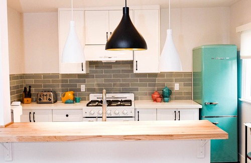 Burbank Apartamento | 1+1 mid-century meets boho next to Studios