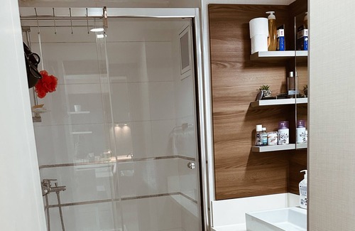 Basaksehir Apartamento | 1+1 Modern Residence in Medikule with City View