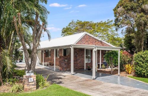 Moffat Beach Casa | 1 - 11 Roslin Street Moffat Beach QLD
