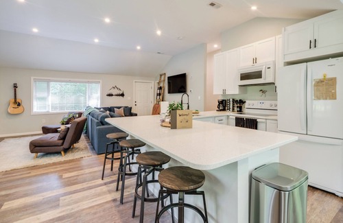 Pisgah Casa | 1/2 Acre Pond, Rec Room! Private Oasis in Nanjemoy