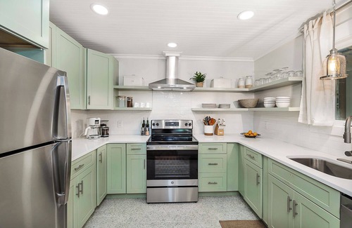 Saint Simons Island Casa | 1.2 mi. to the Beach & .5 mi. to the Village!