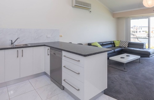 Port Lincoln Casa | 1/26 Northpoint Waterfront Unit