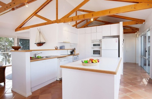 Corlette Casa | 1/44 Danalene Pde - fantastic waterfront property with air con