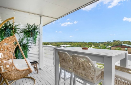Rainbow Beach Apartamento | 1/46 Manooka Drive - Rainbow Beach. Aircon. Ocean Views.