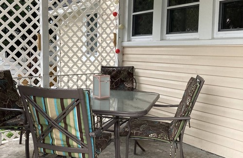 Huron Casa | 1.5 Blocks To Beach W/ Arcade, Luxe Kitchen + Beds