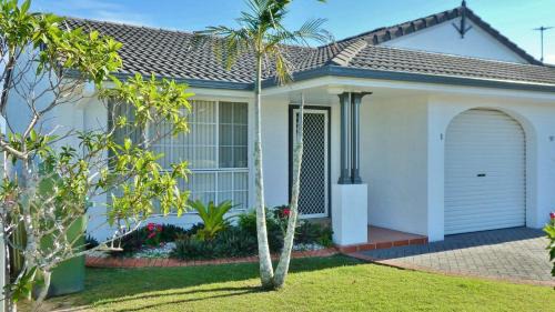 Yamba Casa | 1 - 57 Witonga Drive, Yamba