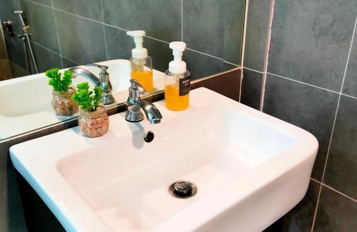 Damansara Perdana Apartamento | 1-6pax DUPLEX Near Ikea /1Utama@Empire Damansara