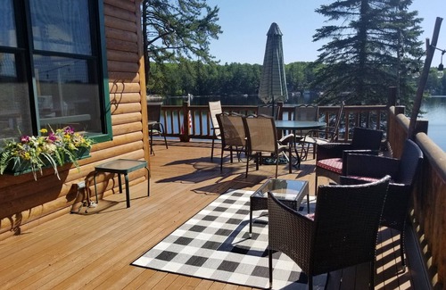 Freedom Casa | 1 AUGUST 2025 WEEK AVAILABLE! Ossipee Lake house-sandy beach & panoramic views!