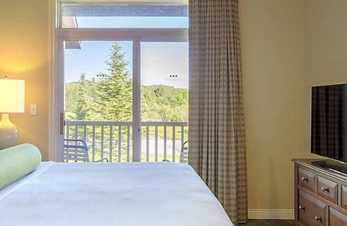 Boyne Falls Villa | 1 Bd 1 Ba Villa en Boyne Mountain - Mountain Run en Boyne