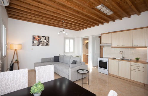 Plintri Apartamento | 1 Bd Emerald Apt w Sparkling Shared Pool