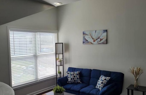 Kennedy King Apartamento | 1 BDR 5 Minutes to Downtown