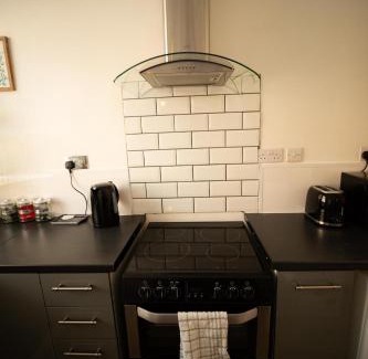 Lowestoft Apartamento | 1 BDR Apartment By Eason Stays Short Lets & Serviced Accommodation Lowestoft With Free parking