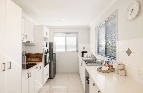 Rocklea Apartamento | 1 Bdr Apt! Garage! Balcony! GST Credits! 119D1
