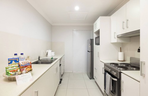 Rocklea Apartamento | 1 Bdr Apt! Garage! Clean! GST Credits! 218D1